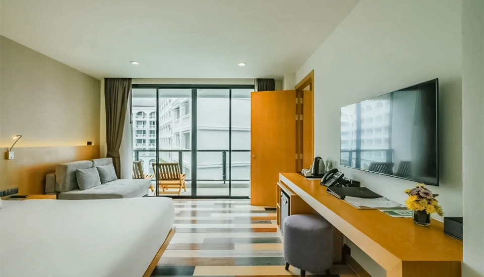 هتل لونار پاتونگ پوکت